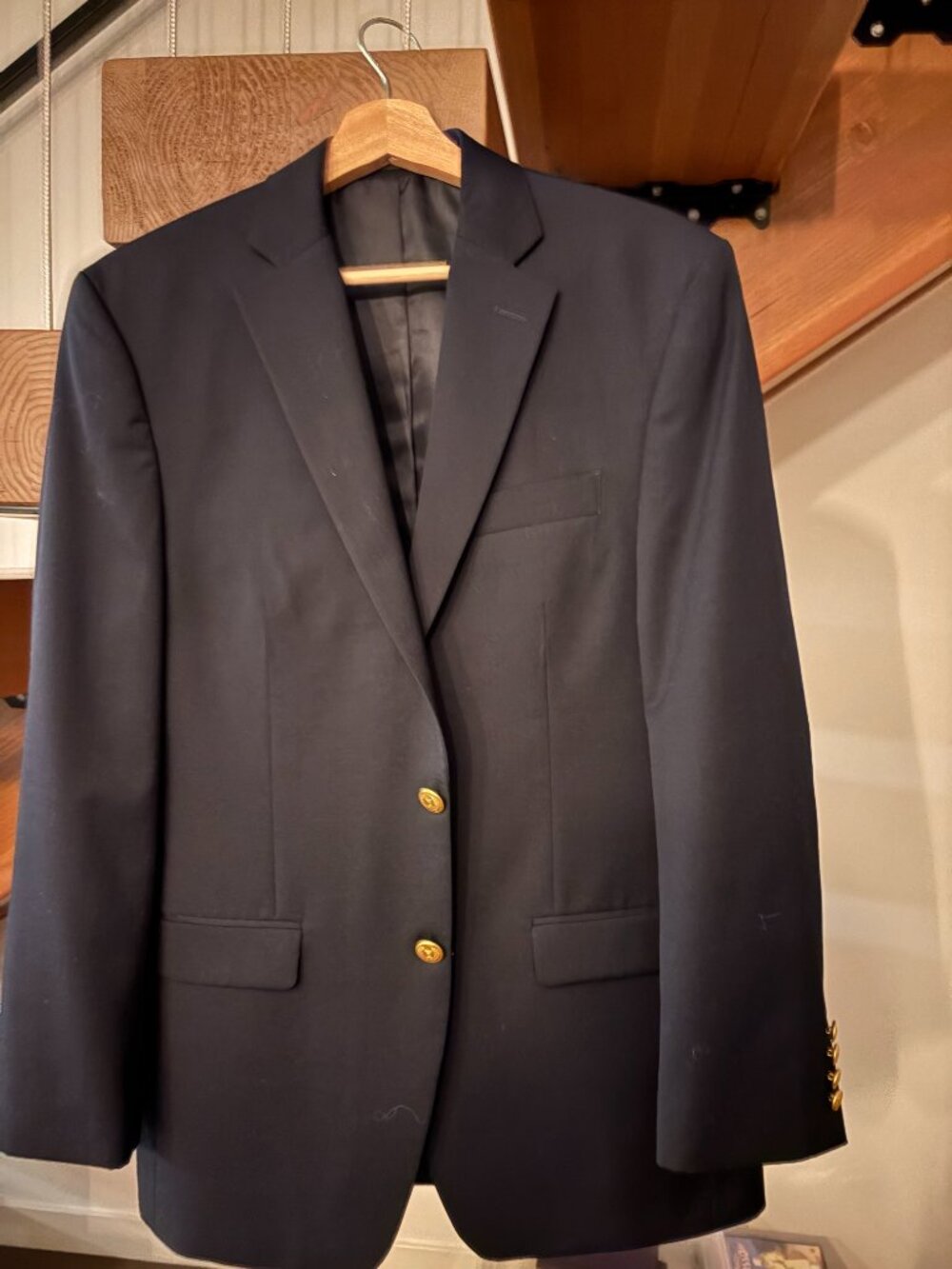 Classic Navy Chaps Mens 38R Blazer Unopened Front Pockets/Lined/Lots of Details